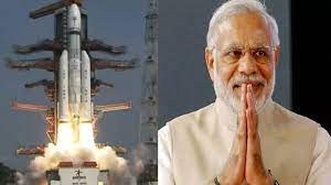 Prime Minister Narendra Modi congratulated ISRO, said that maybe in future we will start living on the moon