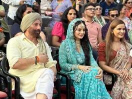 Sunny Deol and Ameesha Patel reached Wagah border before the release of Gadar-2
