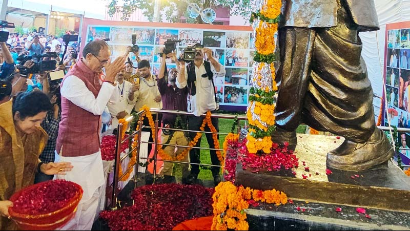 Chief Minister Babulal Gaur