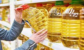 Decline in most edible oils, rise in pulses and sweets