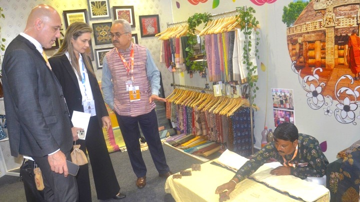 Display of Handicrafts and Tribal Arts of Madhya Pradesh