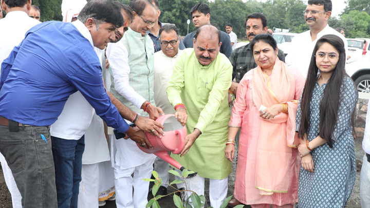 saplings along with public representatives