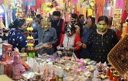 shopping on Diwali