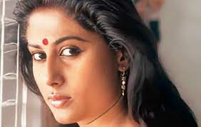 Smita Patil gave