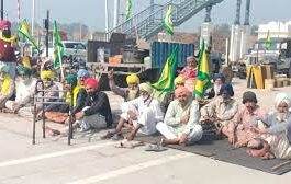 Delhi-Fazilka toll plaza by farmers