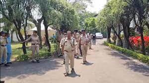 Police reached Kamal Nath's