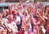 मुख्यमंत्री विष्णु देव साय ने अधिकारियों-कर्मचारियों संग खेली होली