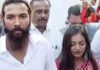 महाकुंभ की ‘मोनालिसा’ ने रचाई शादी: मुस्लिम बॉयफ्रेंड संग लिए सात फेरे, परिवार के विरोध के बाद पुलिस से मांगी सुरक्षा