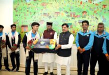 मुख्यमंत्री डॉ. यादव से पदक विजेता हॉकी खिलाड़ियों ने की भेंट