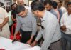 कोलार में जनसुनवाई: 12 साल से लंबित आवास प्रकरणों का निराकरण, दो परिवारों को मिला आधिपत्य
