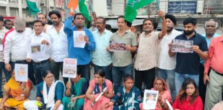 Kolar Congress: भोपाल महापौर और मास्टर प्लान को लेकर कांग्रेस का अनोखा प्रदर्शन, थाली-चम्मच और बीन बजाकर जताया विरोध