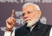 विपक्ष पर PM मोदी का तीखा वार, ‘जैसे ही होम्योपैथिक गोली दी, दिमागी नक्सल बाहर आ गए’