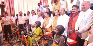58 हजार दिव्यांगजन और वरिष्ठ नागरिकों को मिला लाभ, ₹68 करोड़ के सहायक उपकरण वितरित; जानिए Social Welfare अभियान की पूरी जानकारी social welfare