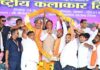 छत्तीसगढ़ में पंडवानी कलाकारों को CM साय की बड़ी सौगात, 70 दलों को मिलेंगे 25-25 हजार रुपये; तीजन बाई के नाम पर होगा लोककला अलंकरण